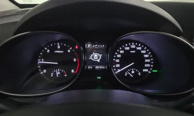 Hyundai Santafe 2016, 202147 км, за 8000000 KRW - фото 8