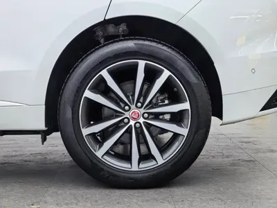 Jaguar F-Pace 2021, 27100 км, за 155900 CNY - фото 9