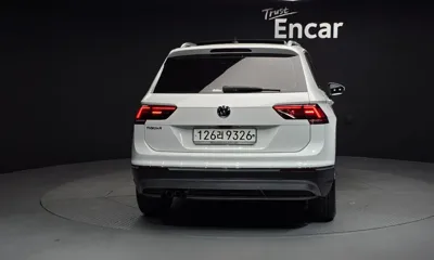 Volkswagen Tiguan 2020, 92027 км, за 20000000 KRW - фото 4