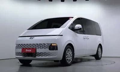 Hyundai Staria · 2024 год