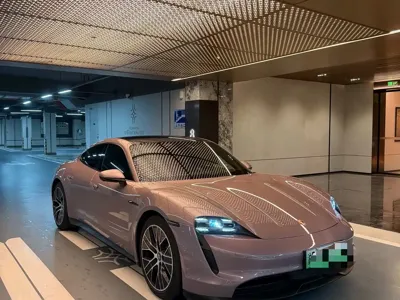Porsche Taycan 2021, 49000 км, за 438000 CNY - фото 2