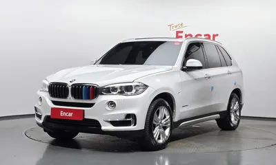 BMW X5 · 2015 год