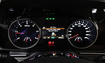 Kia Canival 2023, 39695 км, за 30000000 KRW - фото 8