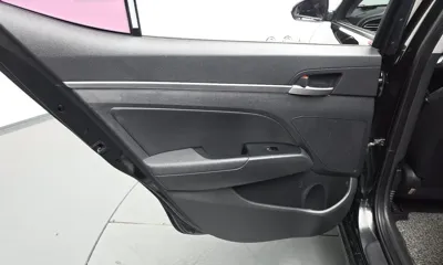 Hyundai Avante 2019, 68037 км, за 10500000 KRW - фото 24