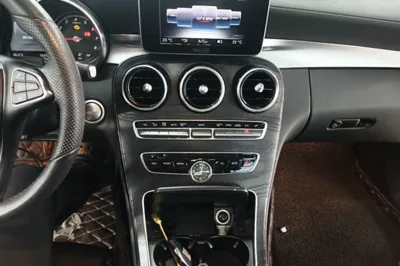 Mercedes-Benz C-Class 2016, 88100 км, за 95416.3 CNY - фото 12