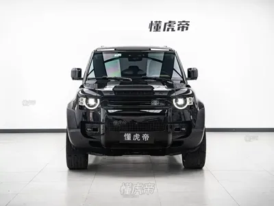Land Rover Defender 2023, 39500 км, за 588000 CNY - фото 2