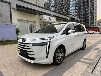 GAC Motor 传祺E8 PHEV · 2025 год