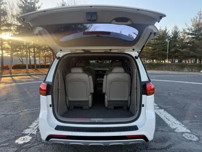 Kia Canival 2017, 169453 км, за 8990000 KRW - фото 20