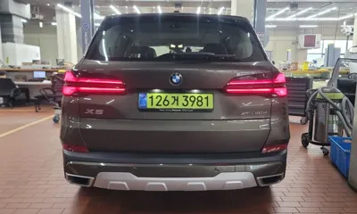 BMW X5 2026, 31940 км, за 95000000 KRW