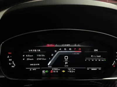 Audi S8 2020, 37100 км, за 71000000 KRW - фото 7