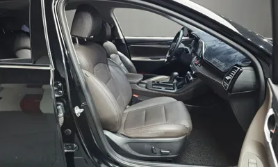 Hyundai Grandeur 2018, 194829 км, за 8800000 KRW - фото 12