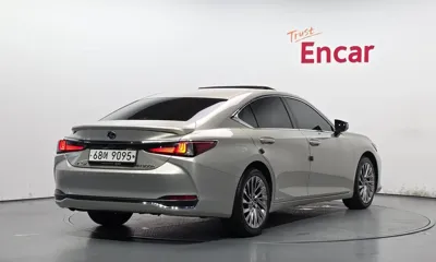Lexus ES 2019, 114859 км, за 35800000 KRW