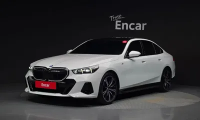 BMW 5-Series · 2025 год