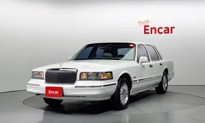 Lincoln Town Car · 1997 год
