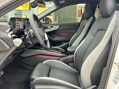Audi 奥迪A5L 2026, 1300 км, за 235000 CNY - фото 8