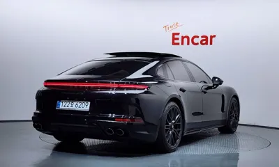 Porsche Panamera 2025, 19633 км, за 224000000 KRW