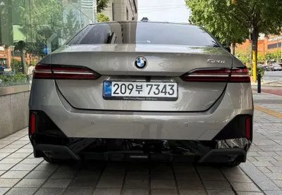 BMW 5-Series 2025, 1800 км, за 39000000 KRW - фото 2