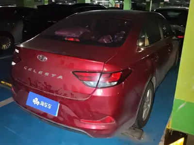 Hyundai Elantra 2018, 78000 км, за 27000 CNY
