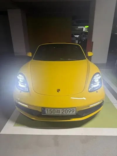 Porsche 718 2023, 17800 км, за 106920000 KRW