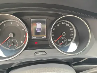 Volkswagen Tiguan L 2019, 67000 км, за 80200 CNY - фото 12