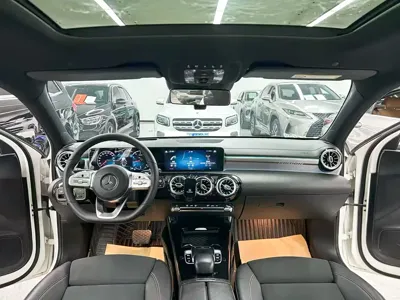 Mercedes-Benz A-Class 2019, 60000 км, за 90800 CNY - фото 9