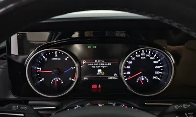 Kia Canival 2022, 66891 км, за 24900000 KRW - фото 8