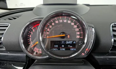 MINI Clubman 2019, 32082 км, за 16900000 KRW - фото 8