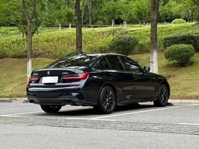 BMW 3 Series 2021, 50000 км, за 138800 CNY - фото 11