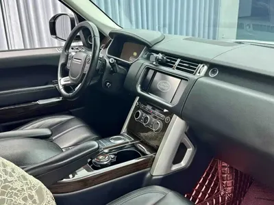 Land Rover Range Rover 2017, 178000 км, за 395800 CNY - фото 13