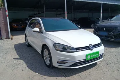 Volkswagen Golf 2019, 87600 км, за 70066.67 CNY