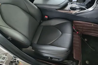 Toyota Camry 2018, 108800 км, за 105259.76 CNY - фото 2