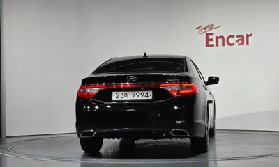 Hyundai Grandeur 2015, 131072 км, за 6800000 KRW