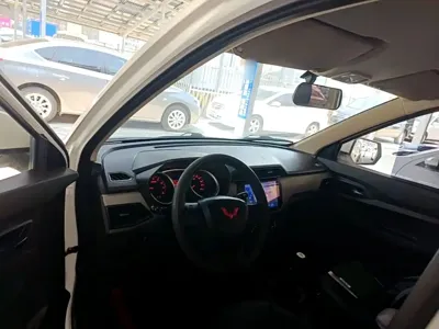 Wuling Hongguang 2023, 43400 км, за 34500 CNY - фото 6