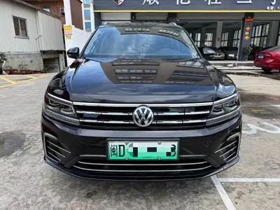 Volkswagen 途观L插电混动 2021, 140000 км, за 73900 CNY - фото 2