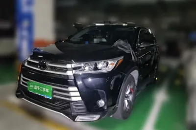Toyota Highlander · 2018 год