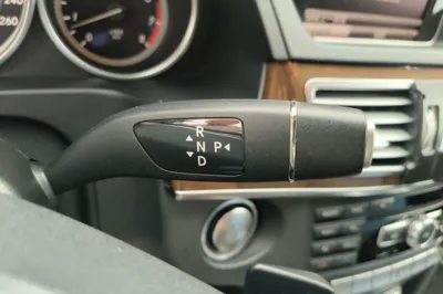 Mercedes-Benz E-Class 2015, 105100 км, за 83601.43 CNY - фото 13