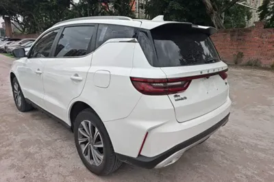 Geely Auto Vision X6 2021, 59300 км, за 61711.97 CNY