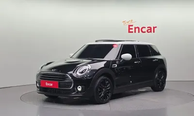 MINI Clubman · 2023 год