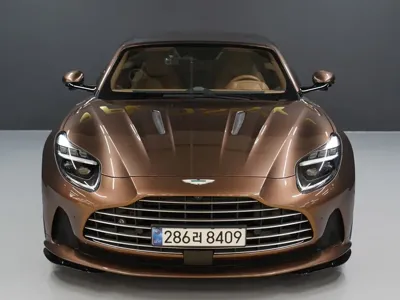 Astonmartin DB12 2024, 520 км, за 400000000 KRW