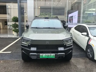 Mengshi 猛士M817 · 2025 год