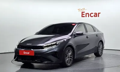 Kia K3 · 2022 год