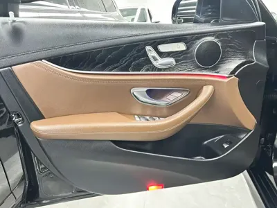 Mercedes-Benz E-Class 2018, 160000 км, за 128800 CNY - фото 13