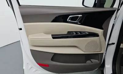 Kia Canival 2023, 46100 км, за 27300000 KRW - фото 24