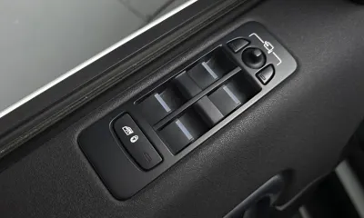 Land Rover Discovery Sport 2017, 100016 км, за 10900000 KRW - фото 27