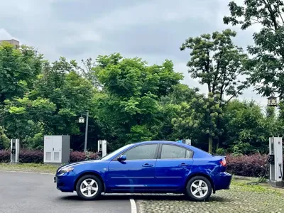 Mazda 3 2010, 137000 км, за 11800 CNY