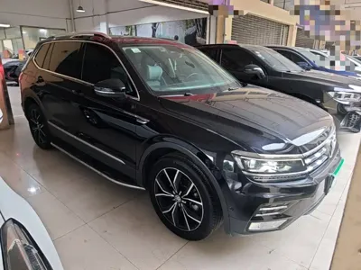 Volkswagen Tiguan L 2018, 137500 км, за 71700 CNY
