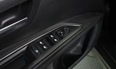 Peugeot 5008 2018, 144488 км, за 13000000 KRW - фото 19