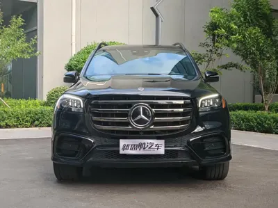 Mercedes-Benz GLS 2024, 34000 км, за 798000 CNY
