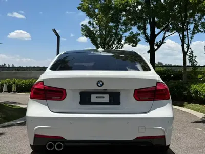 BMW 3 Series 2018, 76000 км, за 74000 CNY - фото 8