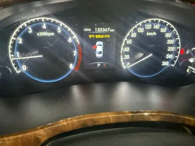 Hyundai Genesis 2009, 132000 км, за 3500000 KRW - фото 8